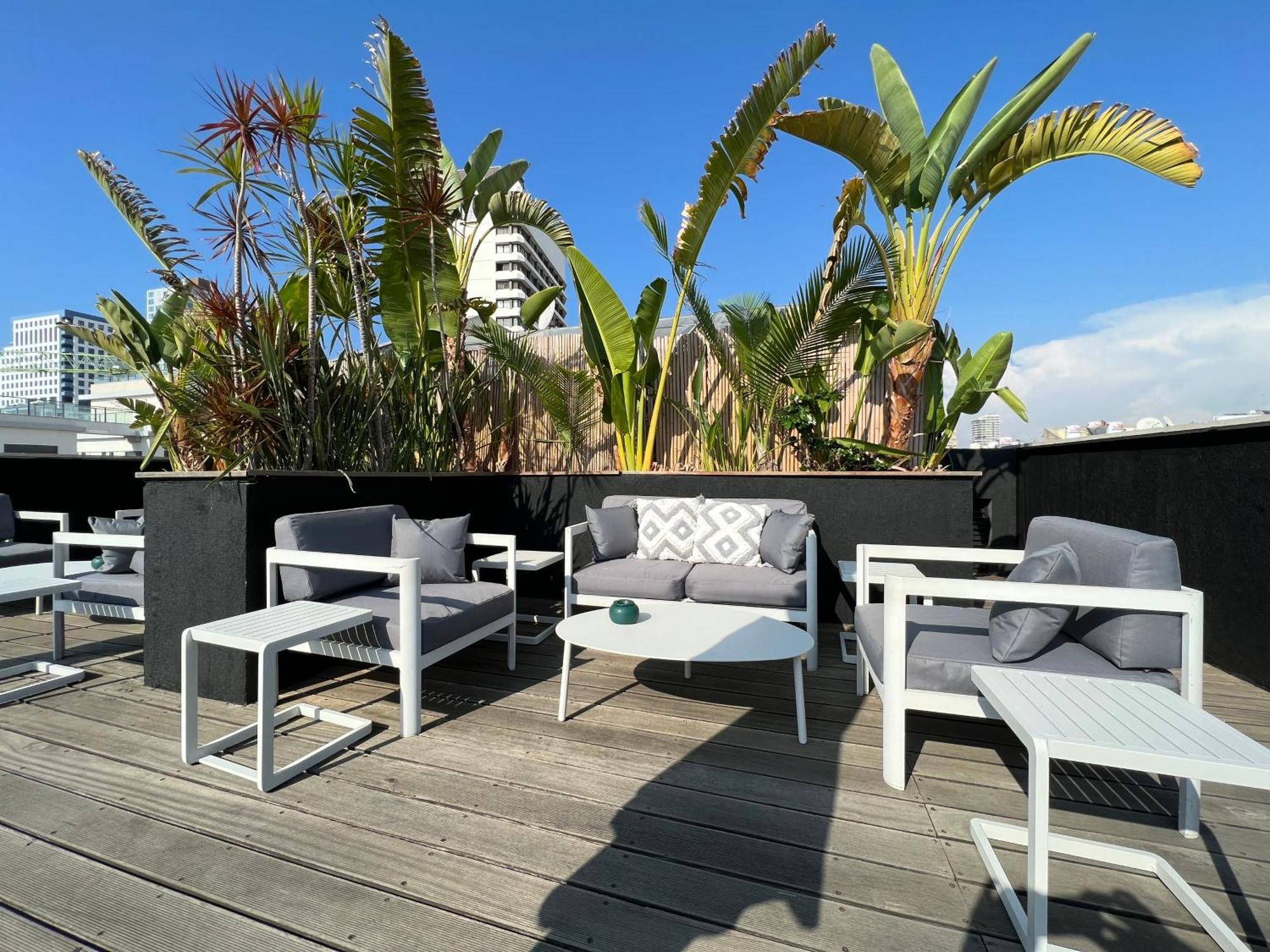 Beer Garden Hotel Tel Aviv Bagian luar foto